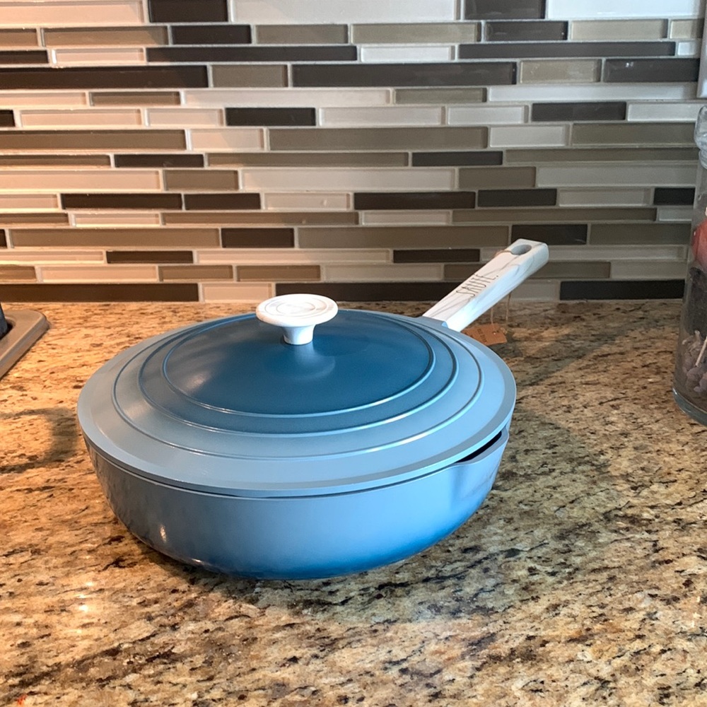 Rae Dunn 8 QT deep frying pan w/ lid and marble looking handle ( Sauté)